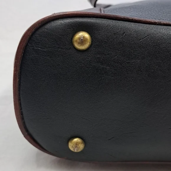 BESSEL Black & Brown Genuine Leather Shoulder Bag – Multi-Pocket, Brass Hardware - Picture 5 of 11